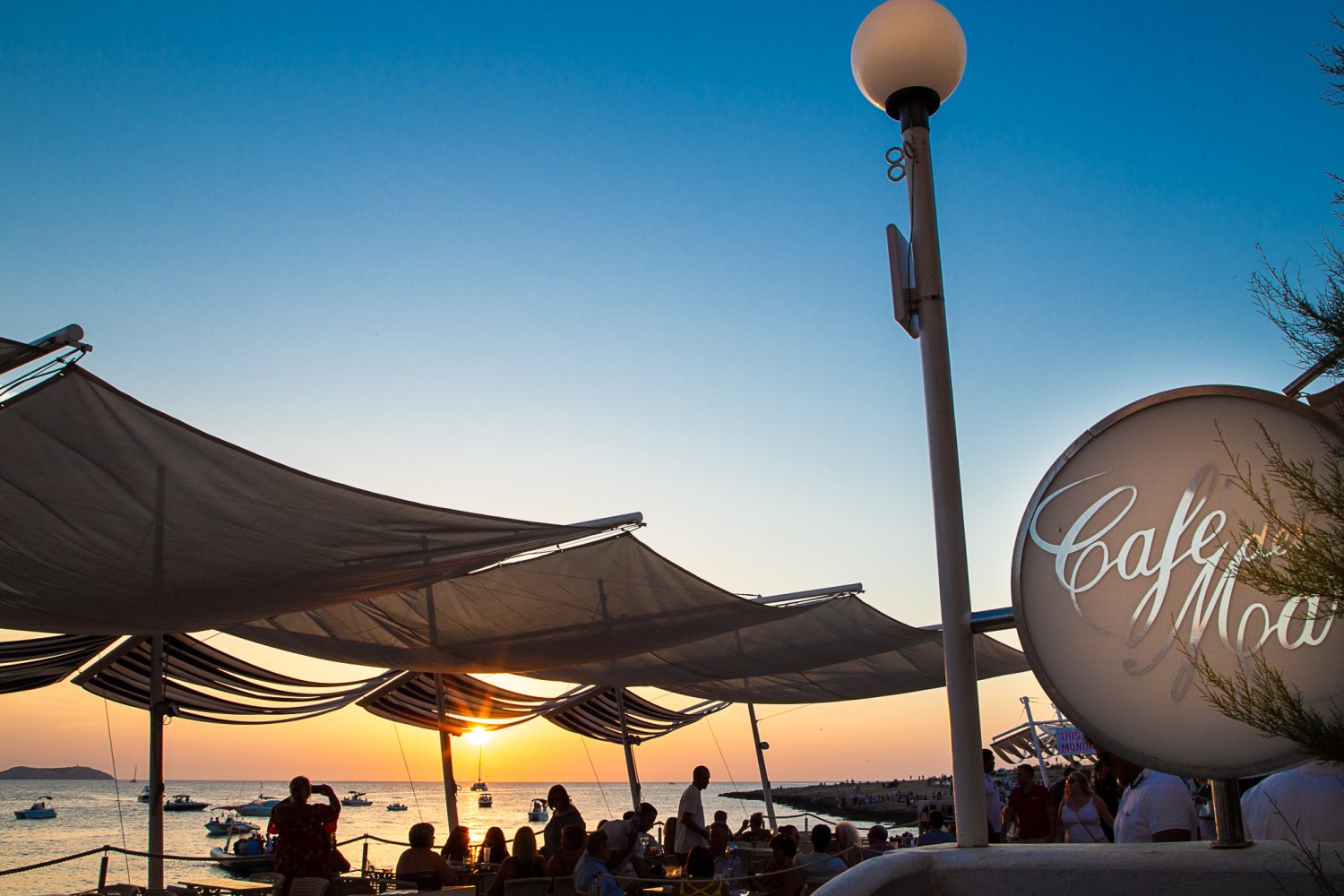 Cafe Del Mar Ibiza Info Listados Djs Y Entradas Ibiza Spotlight 3595